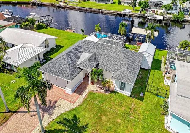 Photo 1 of Single family home for sale at 270 E Tarpon Blvd Nw, Port Charlotte, FL 33952 | MLS# C7528189 | Listing updated on 2026-10-22