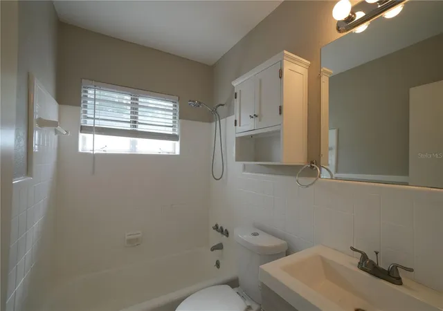 Photo 3 of Single family home for sale at 4517 S Clark Ave, Tampa, FL 33611 | MLS# O6423554 | Listing updated on 2026-08-25