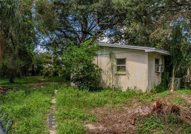 32nd image of 441 Overhill Dr, Brandon, FL 33511 | MLS# TB8527312