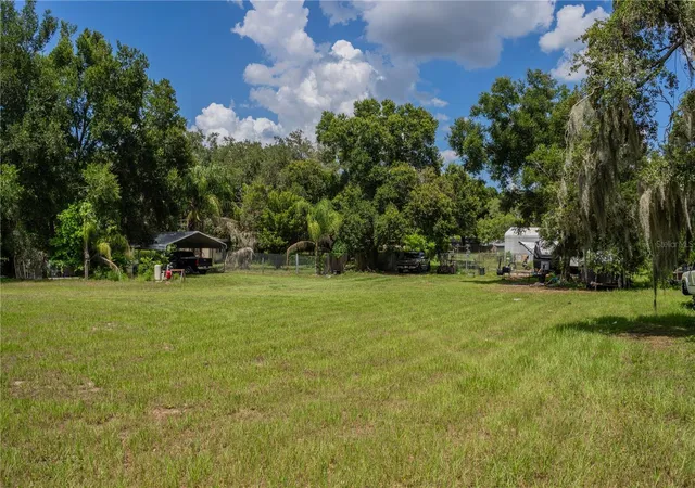 4th image of 441 Overhill Dr, Brandon, FL 33511 | MLS# TB8527312