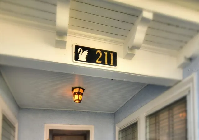 Listing Photo 5 - Condo for sale in building located at 211 E Park St, LAKELAND, FL 33803