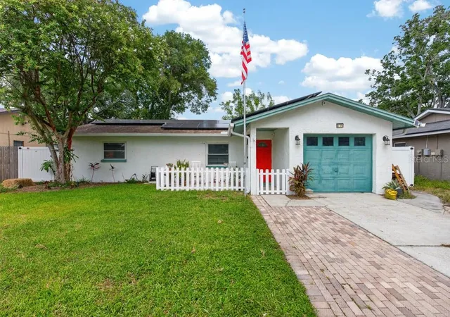 Homes for sale in St Petersburg, FL | 6070 73rd St N, St Petersburg, FL 33709 | MLS# TB8527326