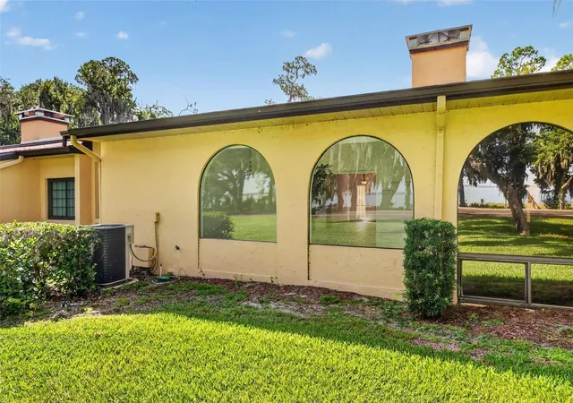 1st image of 1111 Lakeshore Dr #C3, Eustis, FL 32726 | MLS# G5114829