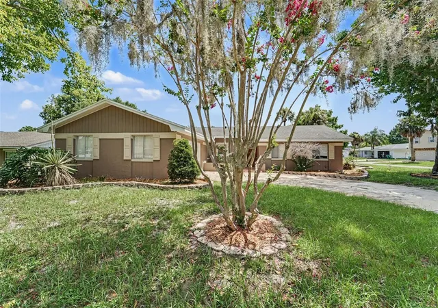 Homes for sale in Winter Springs, FL | 930 Oak Forest Dr, Winter Springs, FL 32708 | MLS# O6423576
