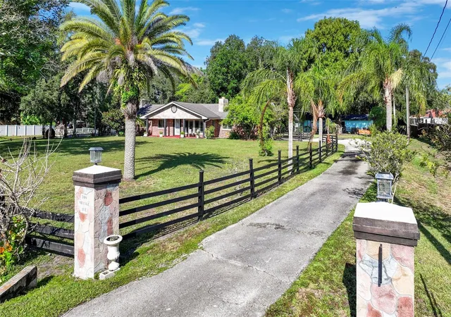 Photo 1 of Single family home for sale at 298 300 Orange Ave, Saint Cloud, FL 34769 | MLS# O6423577 | Listing updated on 2026-07-14