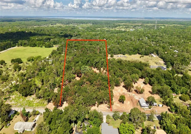 1st image of 450a Old Geneva Rd, Geneva, FL 32732 | MLS# W7887477