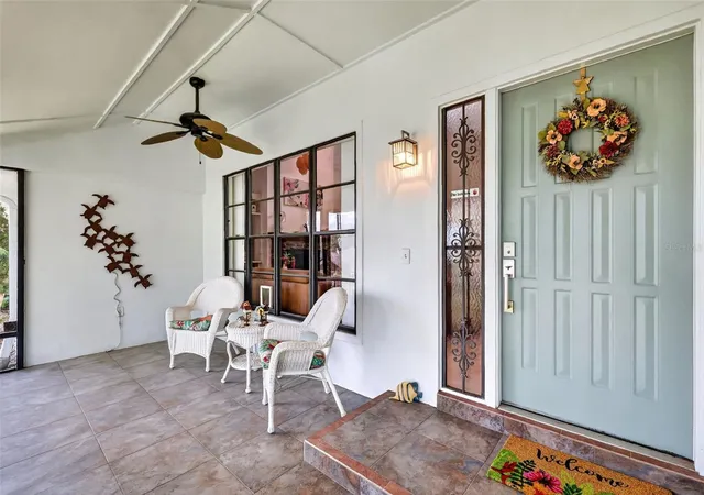 3rd image of 21 Townhill Dr, Eustis, FL 32726 | MLS# R4911612