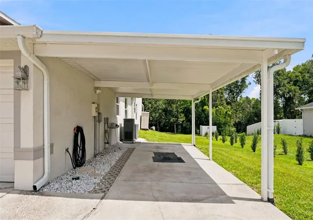 4th image of 13123 Saddle Wy, Brooksville, FL 34614 | MLS# TB8527345