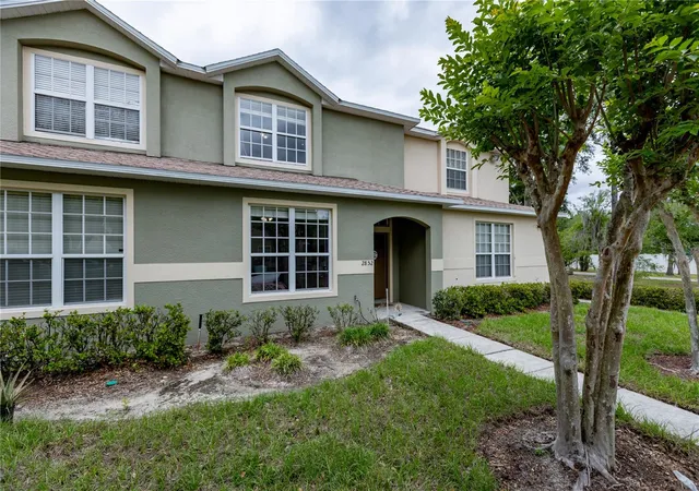 Photo 1 of Townhouse for sale at 2852 Tanzanite Ter, Kissimmee, FL 34758 | MLS# R4911613 | Listing updated on 2026-08-30