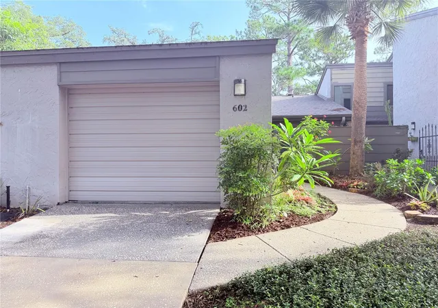 Homes for sale in Casselberry, FL | 602 Woodridge Dr, Casselberry, FL 32730 | MLS# O6423595