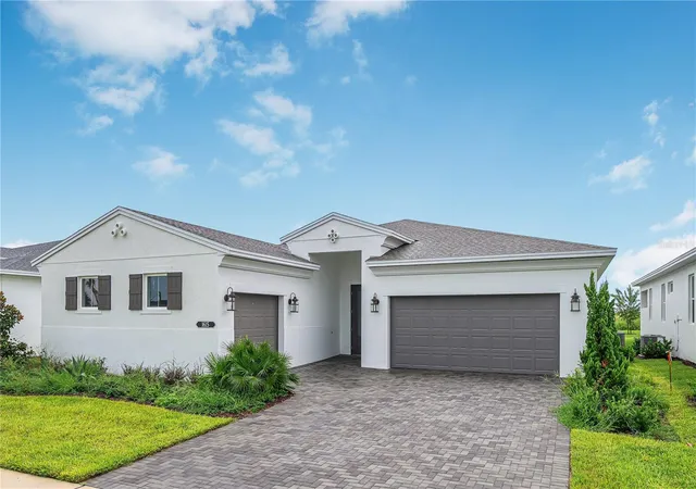 Homes for sale in Tavares, FL | 1615 Bellagio Loop, Tavares, FL 32778 | MLS# W7887481