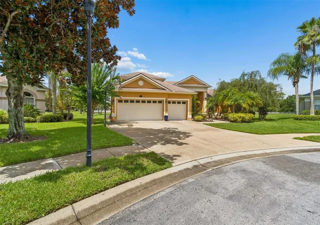 Homes for sale in Lutz, FL | 5303 Clouds Peak Dr, Lutz, FL 33558 | MLS# TB8527363