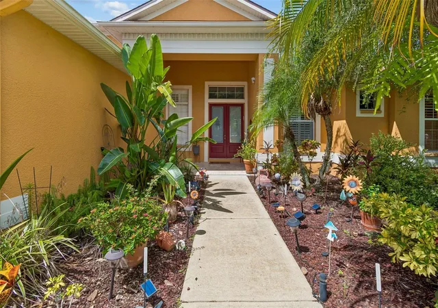 Homes for sale in Lutz, FL | 5303 Clouds Peak Dr, Lutz, FL 33558 | MLS# TB8527363