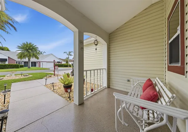2nd image of 511 San Lorenzo Ct, Lady Lake, FL 32159 | MLS# G5114835