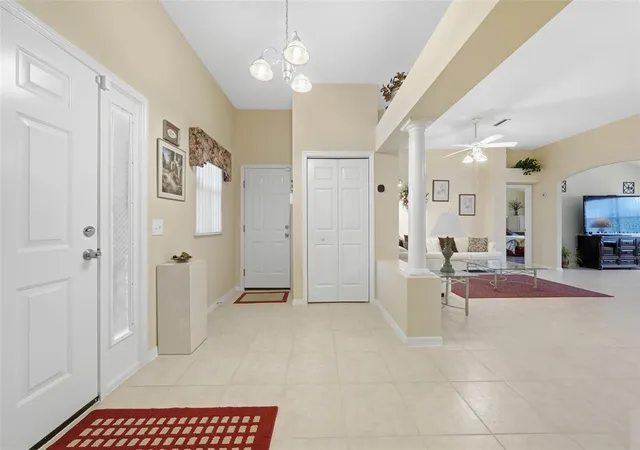 35th image of 511 San Lorenzo Ct, Lady Lake, FL 32159 | MLS# G5114835