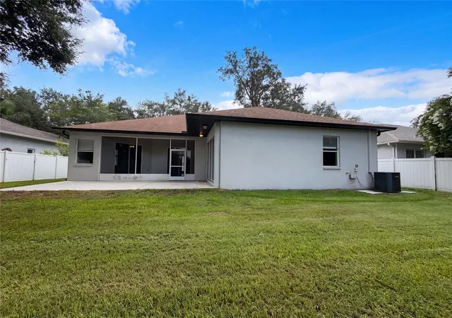 21st image of 222 Taylor Bay Ln, Brandon, FL 33510 | MLS# O6423610