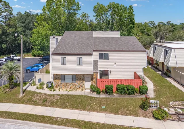 1st image of 2213 Ne 45th Ave, Ocala, FL 34470 | MLS# OM728141