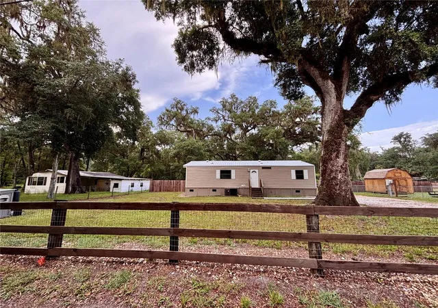 5th image of 16550 Ne 42Nd Ct, Citra, FL 32113 | MLS# OM728142