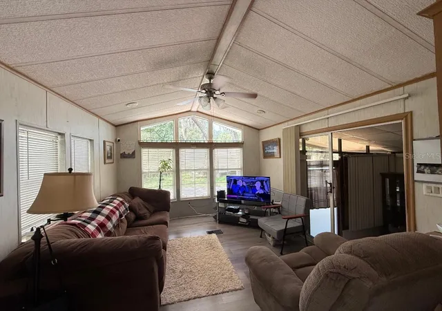 4th image of 3000 Clarcona Rd #423, Apopka, FL 32703 | MLS# O6423615