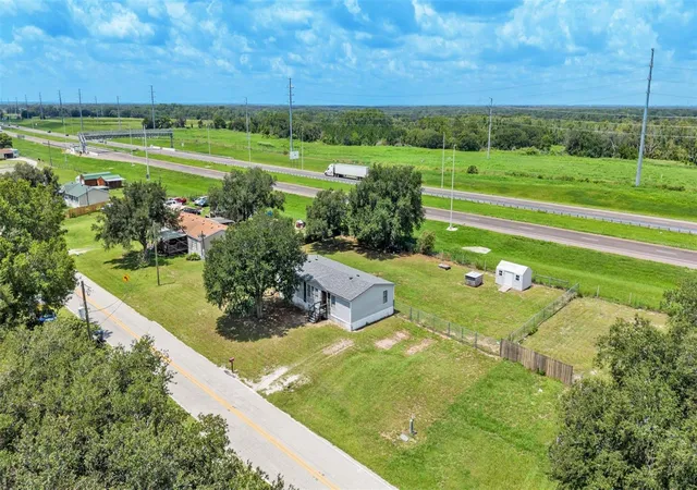Homes for sale in Auburndale, FL | 1329 Ashlee Ct, Auburndale, FL 33823 | MLS# R4911615