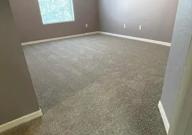 Listing Photo 2 - Condo for sale in building located at 1351 Venezia Ct, Davenport, FL 33896 - Unit #305