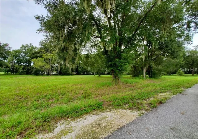 Photo 2 of Land for sale at Frazee Ct, Dade City, FL 33523 | MLS# TB8527389 | Listing updated on 2026-10-04