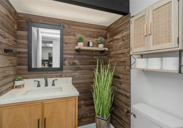 5th image of 2614 Cvs Cay Dr #102, Clearwater, FL 33760 | MLS# TB8527390