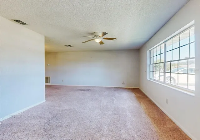 Homes for sale in Deltona, FL | 1362 Woodbine Ave, Deltona, FL 32725 | MLS# V4950117