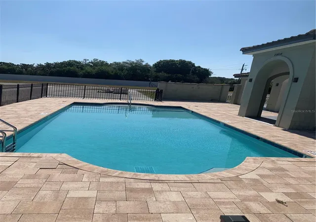 Photo 3 of Single family home for sale at 21004 Isola Bella Cir, Venice, FL 34292 | MLS# C7528201 | Listing updated on 2026-09-14