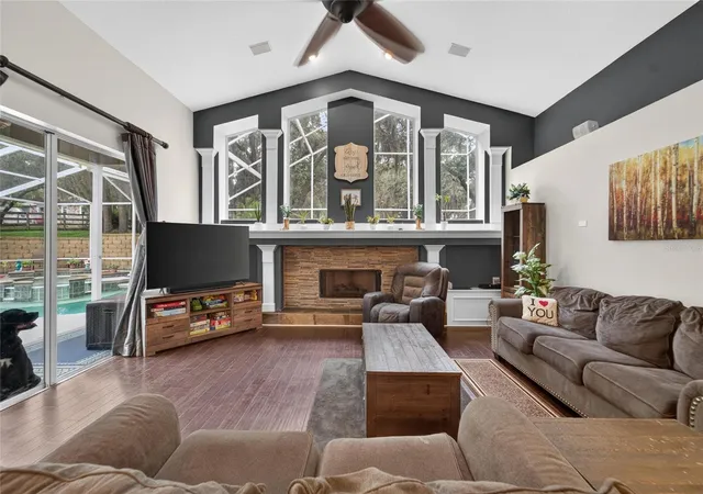 Photo 4 of Single family home for sale at 13020 Shadow Run Blvd, Riverview, FL 33569 | MLS# TB8527406 | Listing updated on 2026-08-13