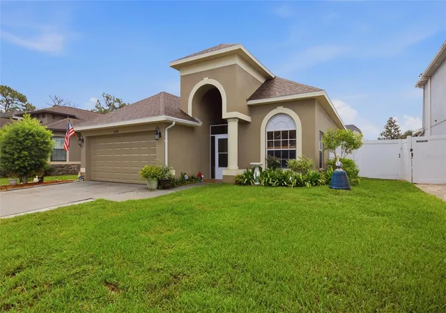 Photo 3 of Single family home for sale at 12452 Cricklewood Dr, Spring Hill, FL 34610 | MLS# TB8527412 | Listing updated on 2026-10-08