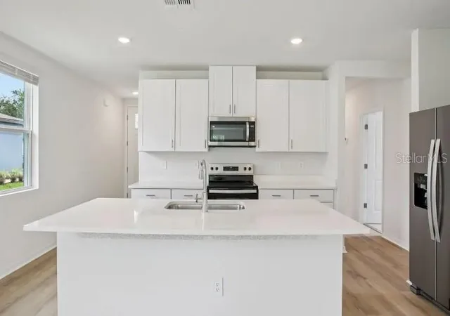 Photo 3 of Sale Pending at 153 Canoe Bnd Ave, Nokomis, FL 34275 | MLS# TB8527436 | Listing updated on 2026-08-27