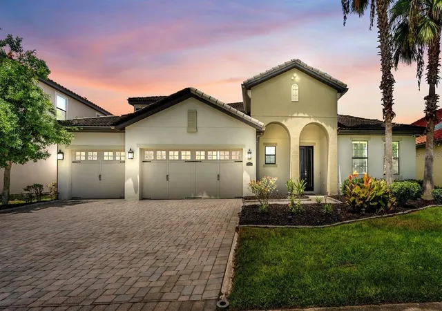 Photo 2 of Single family home for sale at 3814 Shoreside Dr, Kissimmee, FL 34746 | MLS# P4939263 | Listing updated on 2026-09-15
