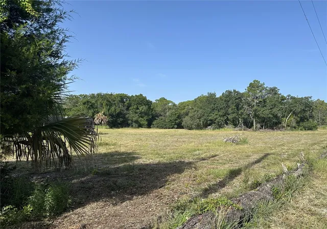 2nd image of 11360 S Florida Ave, Floral City, FL 34436 | MLS# TB8527478