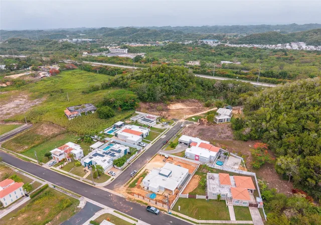 Photo 2 of Land for sale at Urb Reparto Rosello, Manati, PR 00674 | MLS# PR9122651 | Listing updated on 2026-08-05