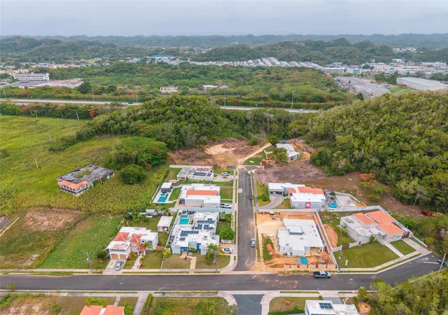 Photo 3 of Land for sale at Urb Reparto Rosello, Manati, PR 00674 | MLS# PR9122651 | Listing updated on 2026-08-05