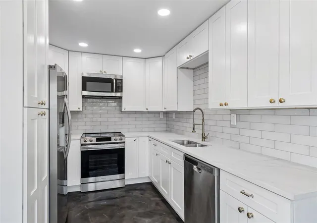 Photo 1 of Single family home for sale at 4125 Grove, Saint Petersburg, FL 33705 | MLS# O6423685 | Listing updated on 2026-09-15