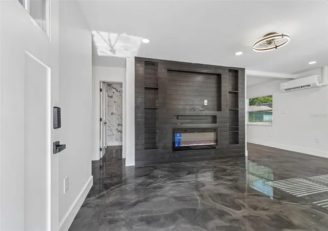 Photo 2 of Single family home for sale at 4125 Grove, Saint Petersburg, FL 33705 | MLS# O6423685 | Listing updated on 2026-09-15