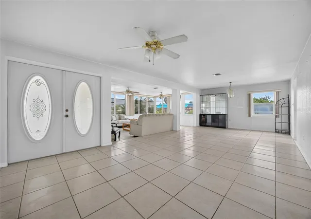 5th image of 321 Weber Ter, Port Charlotte, FL 33952 | MLS# C7528204