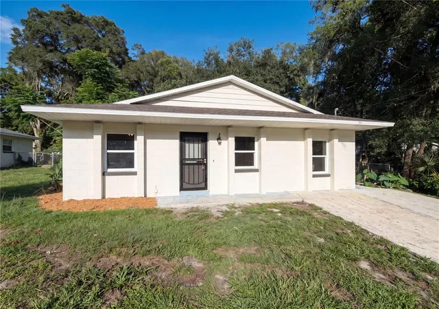 image of 2230 Spring Hollow Dr, Orange City, FL 32763 | MLS# O6423693