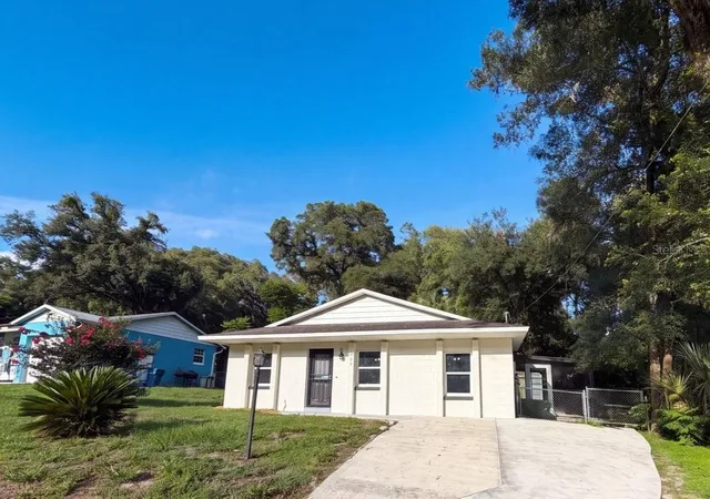 image of 2230 Spring Hollow Dr, Orange City, FL 32763 | MLS# O6423693