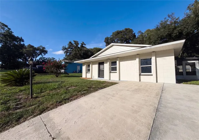 image of 2230 Spring Hollow Dr, Orange City, FL 32763 | MLS# O6423693