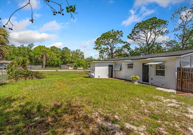 Homes for sale in Sanford, FL | 104 & 106 N Driftwood Ln, Sanford, FL 32773 | MLS# O6423696