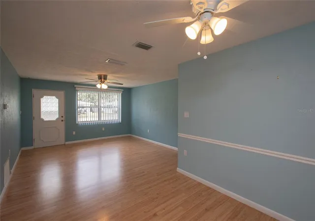 Photo 3 of Single family home for sale at 314 Roslyn Ave, New Smyrna Beach, FL 32168 | MLS# NS1088691 | Listing updated on 2026-08-29