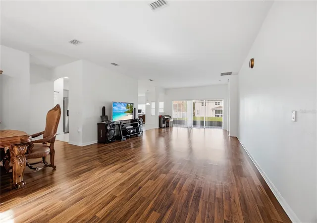 Photo 3 of Single family home for sale at 3905 Bowfin Trl, Kissimmee, FL 34746 | MLS# S5153371 | Listing updated on 2026-08-12