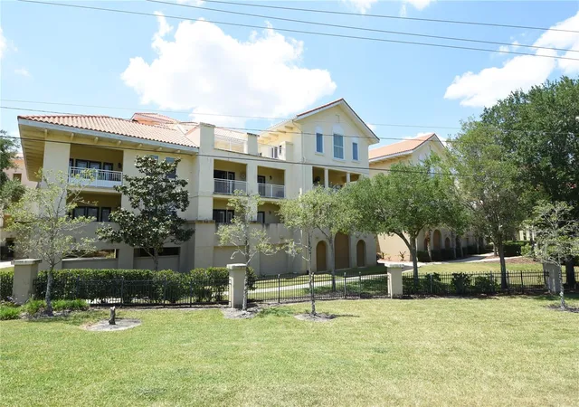4th image of 100 Bella Harbor Ct #111, Palm Coast, FL 32137 | MLS# FC319839