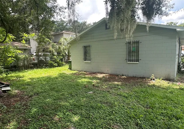 18th image of 8215 N Klondyke St, Tampa, FL 33604 | MLS# TB8527509