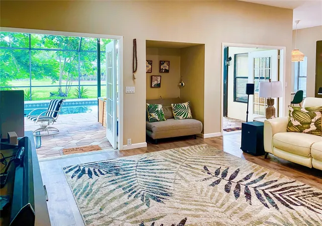 25th image of 4907 82nd Pl E, Sarasota, FL 34243 | MLS# A4699515