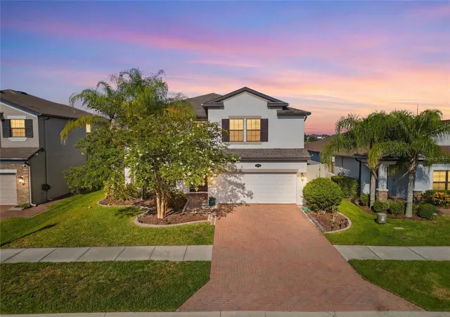 Homes for sale in Lutz, FL | 1806 Nature View Dr, Lutz, FL 33558 | MLS# L4963381