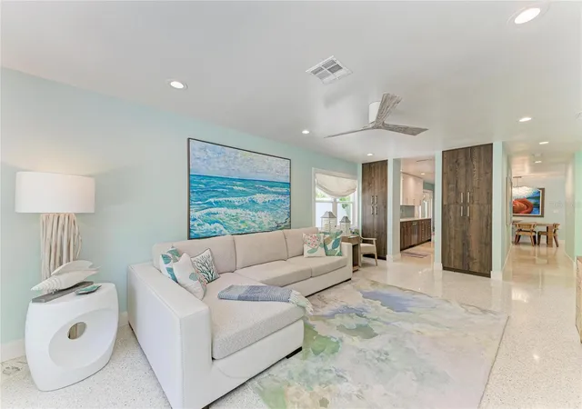 2nd image of 580 Linley St, Longboat Key, FL 34228 | MLS# A4699520